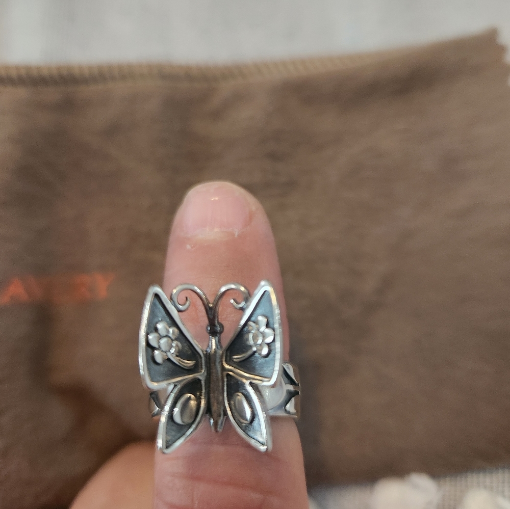 James Avery Mariposa ring